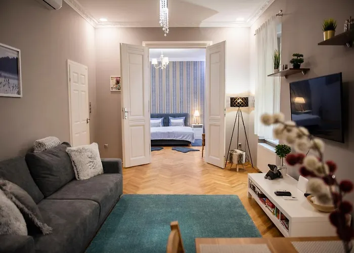 Jacks\'S Home Apartman - Free Parking